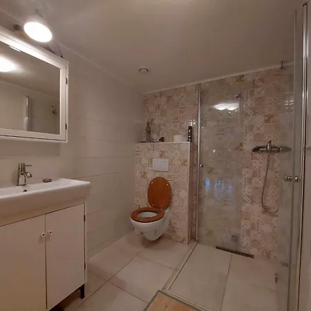 Апартаменты U Maliny Decin - Apartman Viktorie *