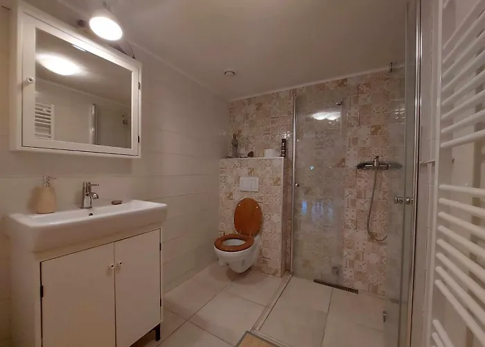 Апартаменты U Maliny Decin - Apartman Viktorie *